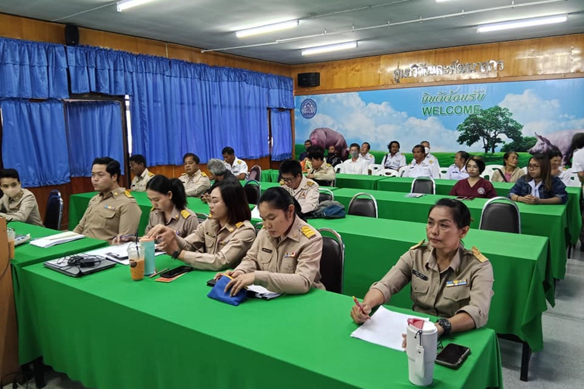 ประชุมบุคลากรของหน่วยงาน เพื่อชี้แจงนโยบาย และระเบียบการปฏิบัติงานราชการ ประจำปีงบประมาณ 2568 ประชุมบุคลากรของหน่วยงาน เพื่อชี้แจงนโยบาย และระเบียบการปฏิบัติงานราชการ ประจำปีงบประมาณ 2568